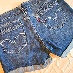 Levis Size 5 Hemmed Denim Blue Women's Shorts
